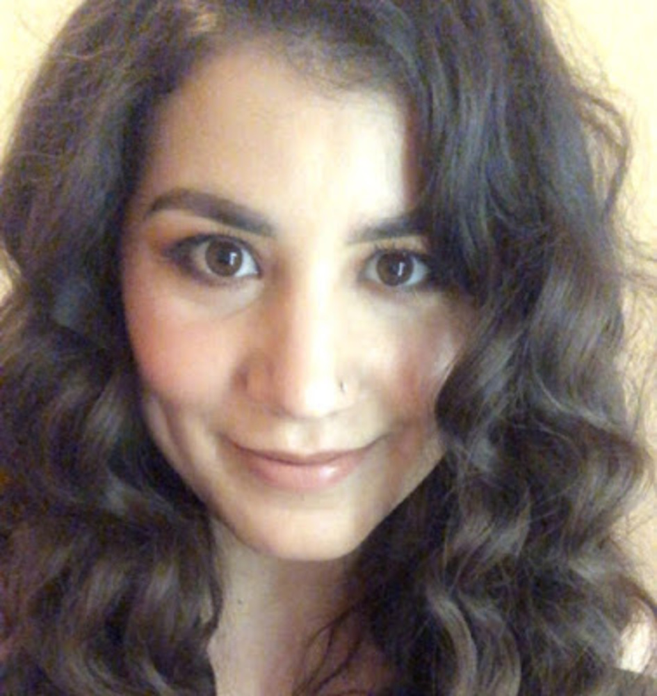 Meet your Posher, Caroline